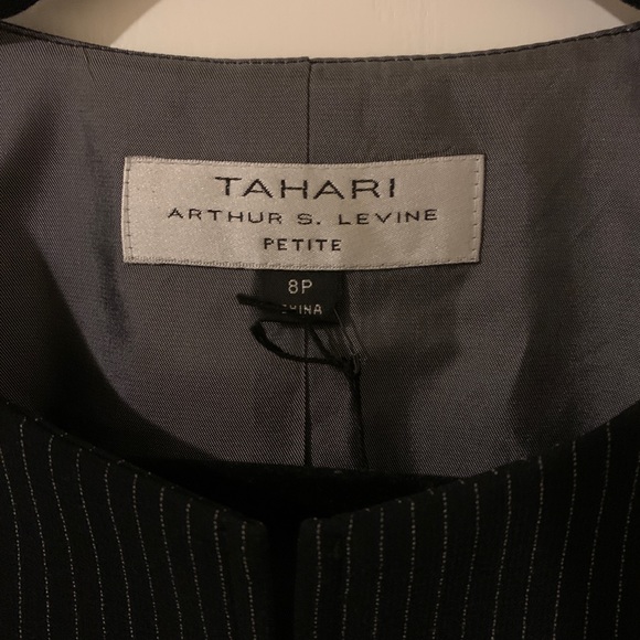 Coat - Picture 2 of 3